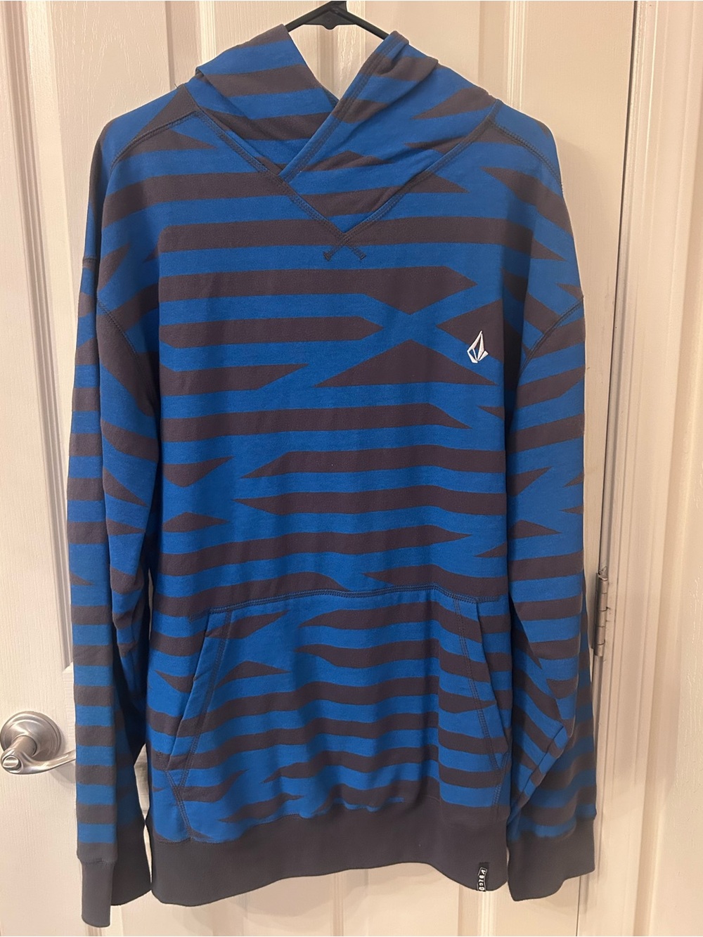 Volcom Men’s Blue and Black Striped Pullover Hoodie